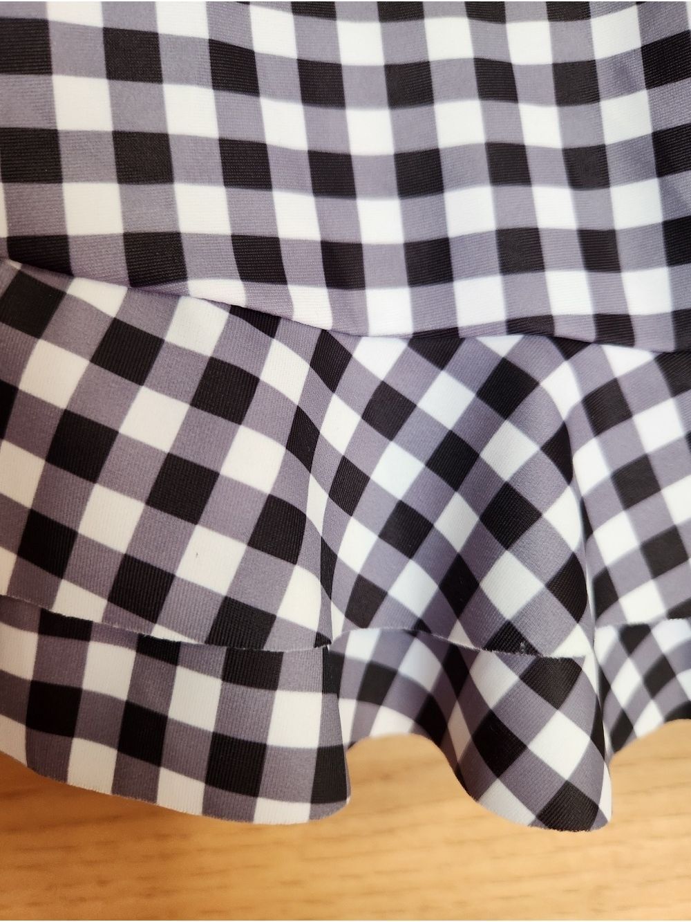 HIGH WAISTED BLACK & WHITE GINGHAM TUMMY CONTROL BIKINI SET SMALL NWT - Picture 9 of 12